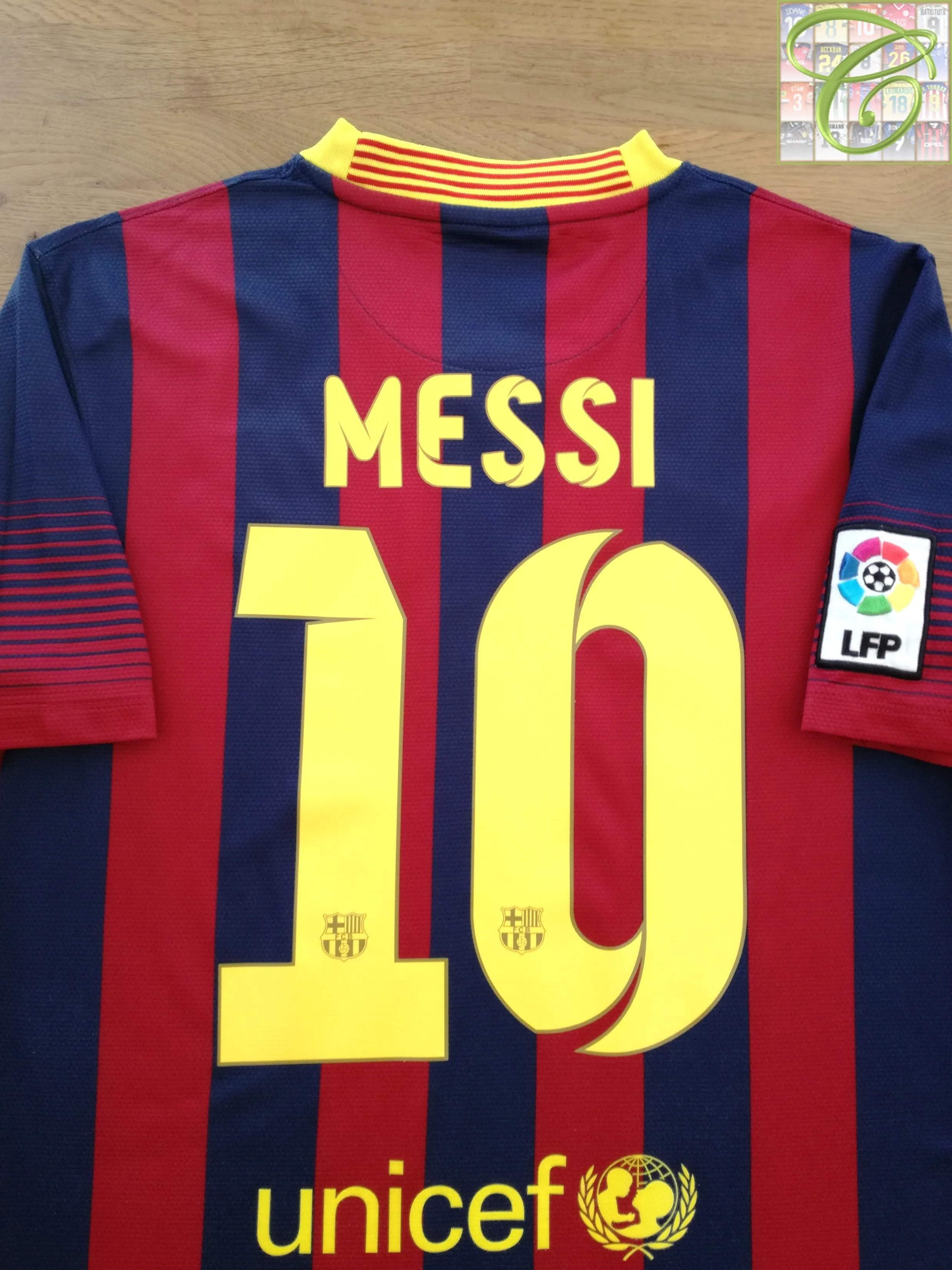 2013/14 Barcelona Home La Liga Football Shirt Messi #10 (S)