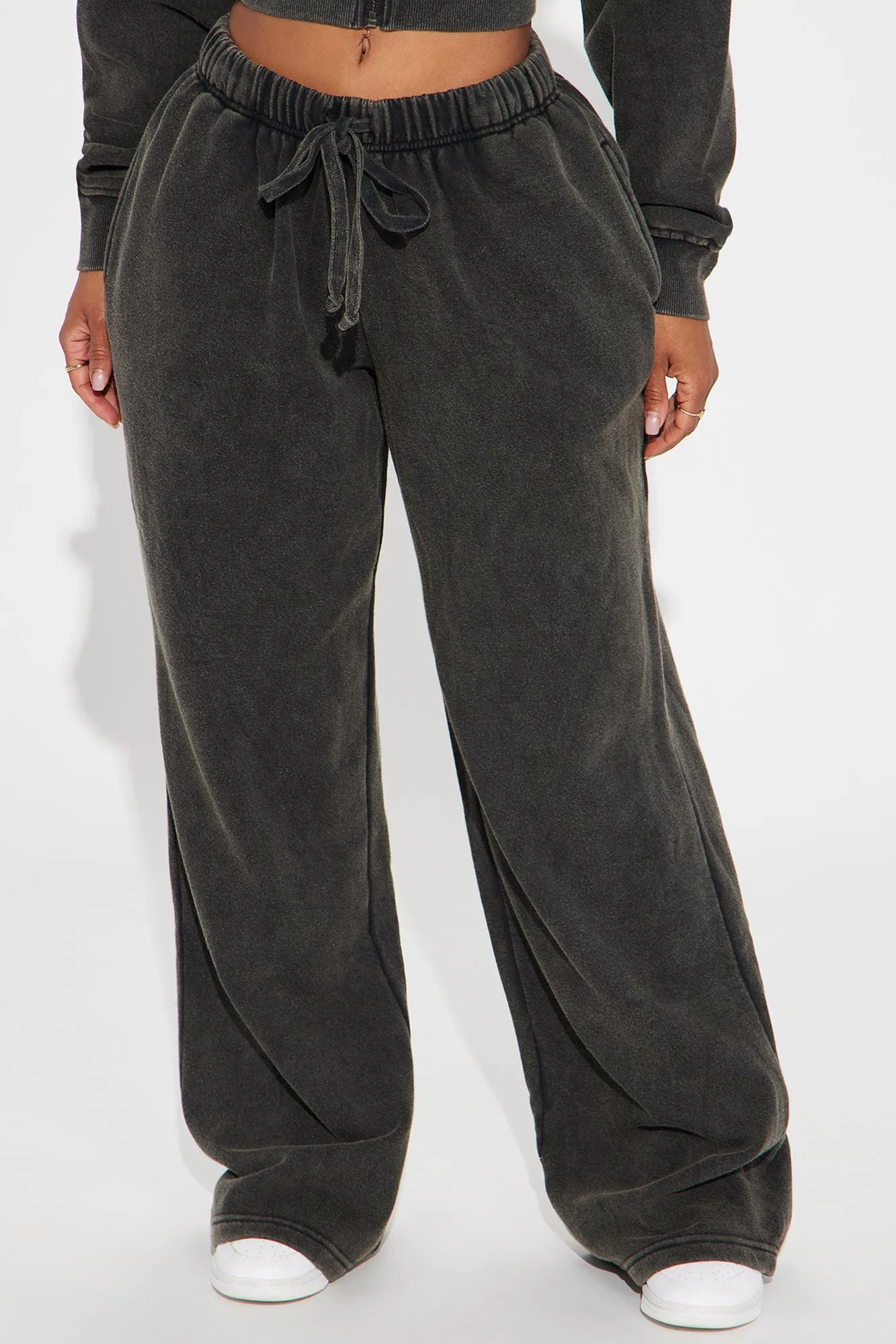 Baddie Washed Wide Leg Pant - Black Wash