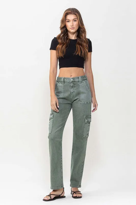 Mid Rise Straight Cargo Pocket Detail Jeans