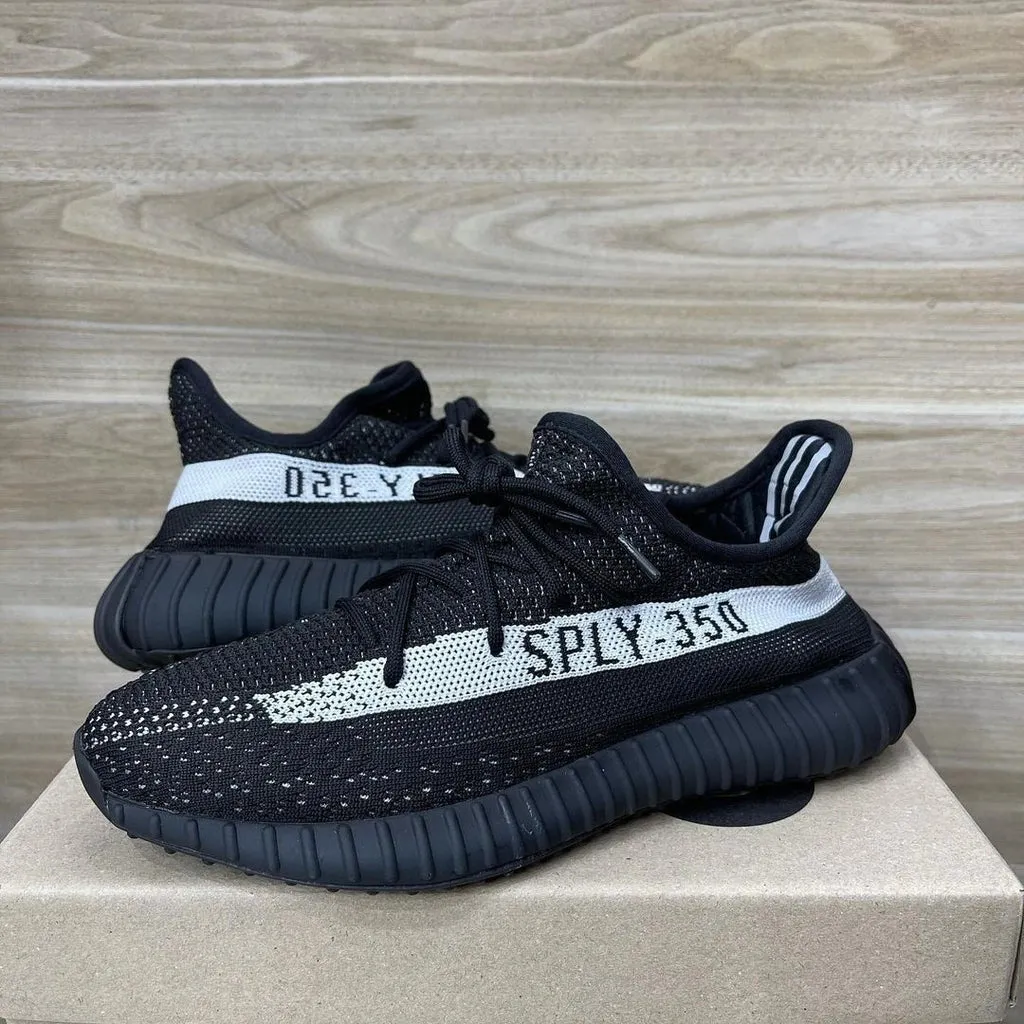 Tênis Adidas Yeezy Boost 350 v2 Core Black White